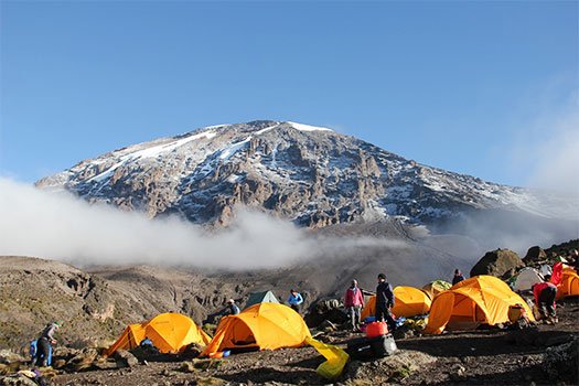 Machame route mountain scenery